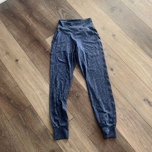 lululemon align joggers